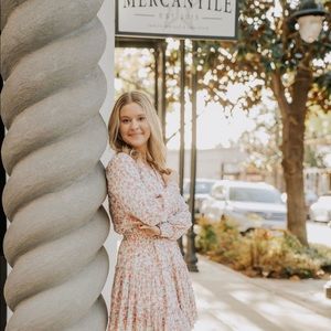 Meet your Posher, Emma